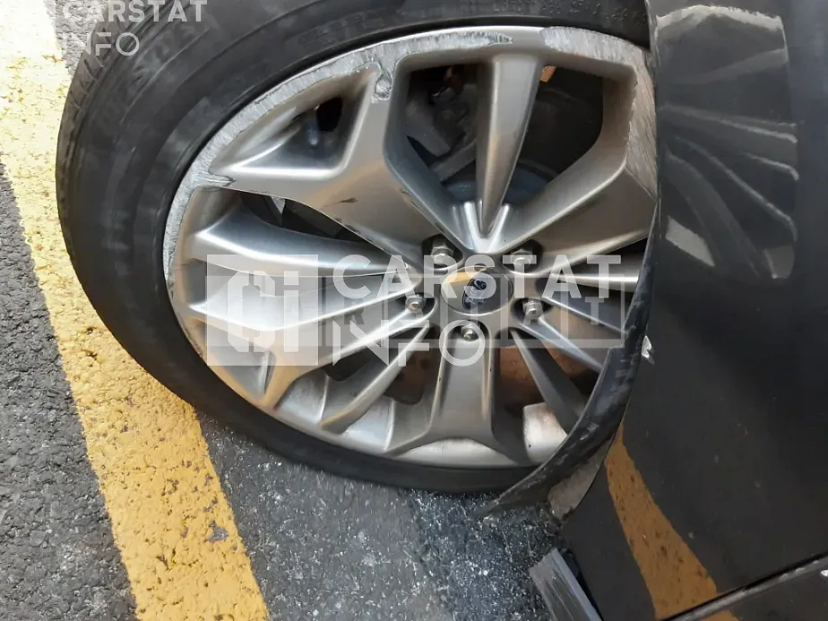 Photo 2 of 15: 2015 Ford Taurus, VIN 1FAHP2F97FG125017 — Korean insurance auction