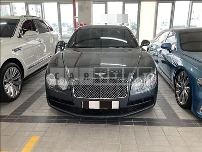 2017 Bentley Flying Spur V8