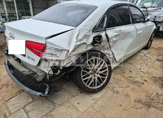 Photo 2 of 12: 2016 Audi A4 30 TDI — Korean insurance auction