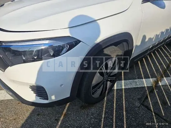 Photo 2 of 23: 2024 Mercedes-Benz EQB300 4Matic — Korean insurance auction