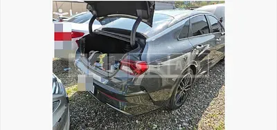Photo 1 of 7: 2021 Kia K5 — Korean insurance auction