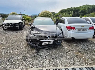 Photo 1 of 24: 2020 Volvo S60 T5 — Korean insurance auction