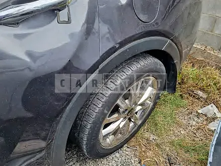 Photo 2 of 14: 2017 Kia Sorento, VIN KNAPH81ABHA305393 — Korean insurance auction