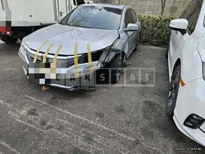 Photo 1 of 19: 2016 Honda Accord 2.4, VIN 1HGCR2680GA512079 — Korean insurance auction