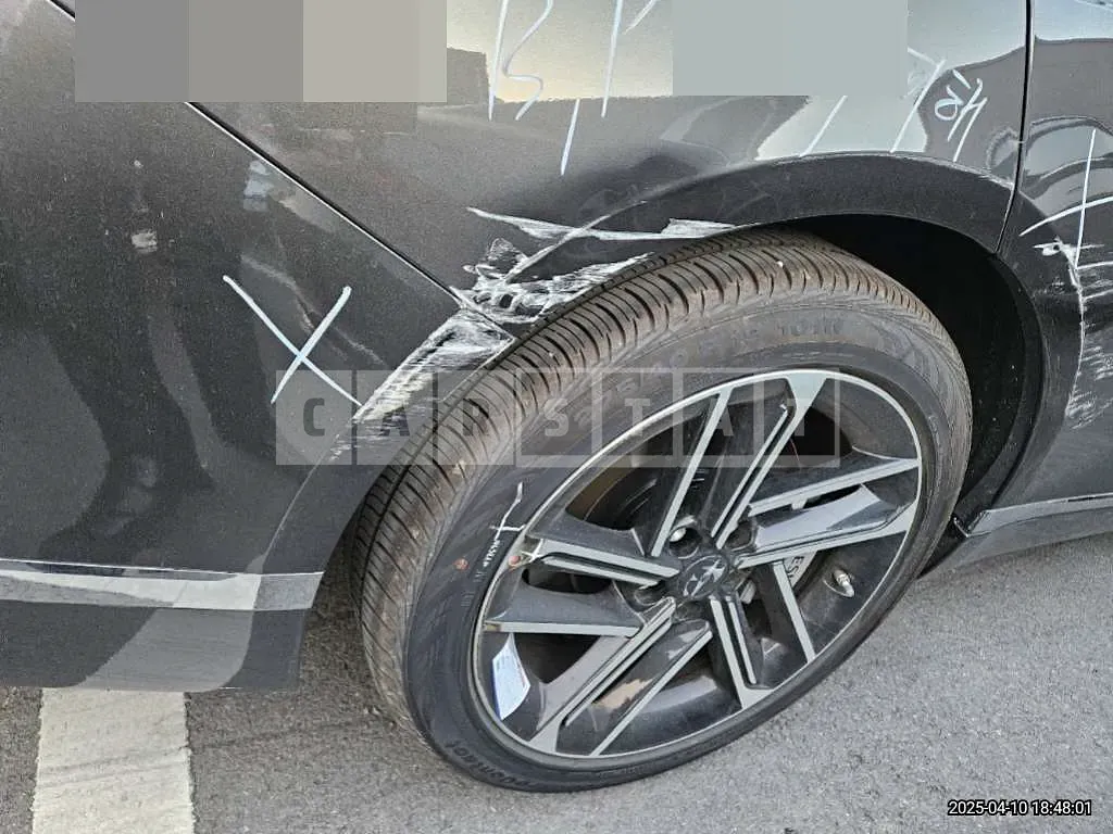 Photo 2 of 3: 2025 Genesis (parts) G80 Wheel — Korean insurance auction