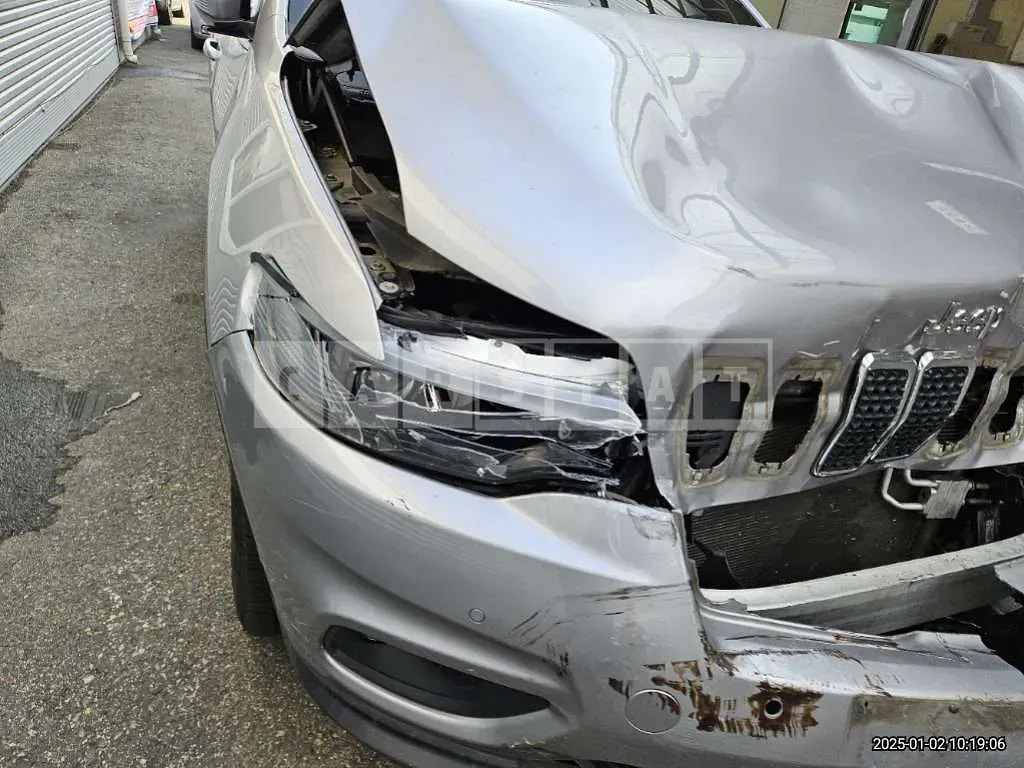 Photo 2 of 50: 2019 Jeep Zip Cherokee 2.4 — Korean insurance auction