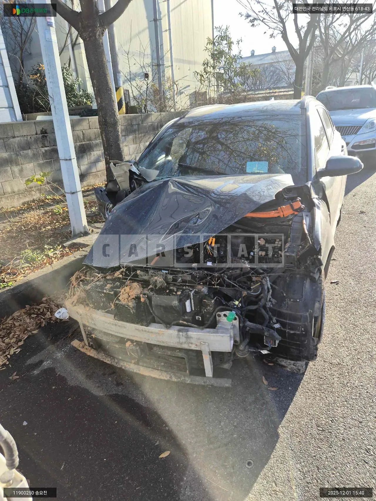 Photo 2 of 9: 2018 Hyundai Kona Electric, VIN KMHK381GFKU014887 — Korean insurance auction