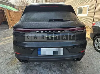 Photo 1 of 25: 2024 Porsche Cayenne E-Hybrid — Korean insurance auction