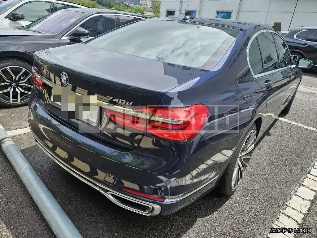 Photo 2 of 32: 2016 BMW 730d xDrive — Korean insurance auction