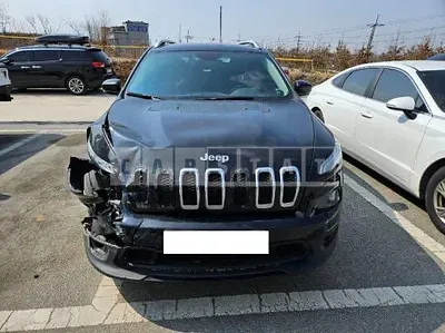 Photo 1 of 25: 2016 Jeep Zip Cherokee 2.4 — Korean insurance auction