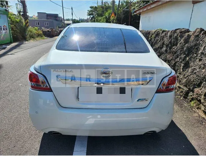 Photo 2 of 13: 2014 Nissan Altima 2.5 — Korean insurance auction