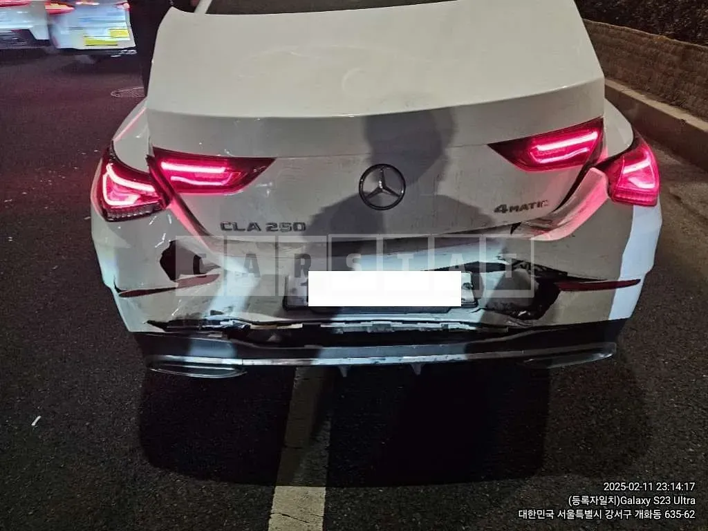 Photo 2 of 32: 2020 Mercedes-Benz CLA250 4Matic — Korean insurance auction