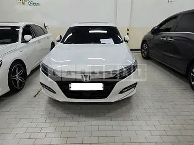 Photo 1 of 8: 2019 Honda Accord Hybrid — Korean insurance auction
