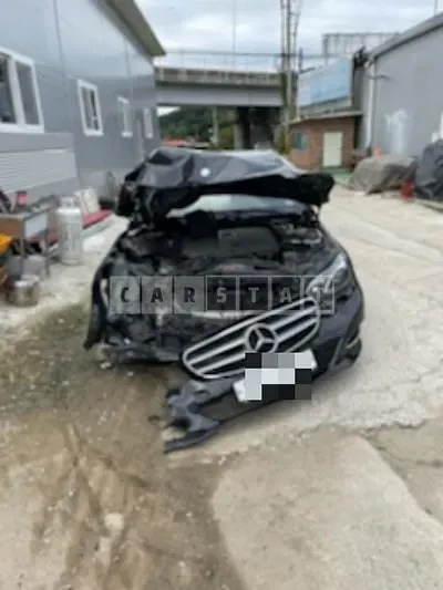 Photo 1 of 8: 2015 Mercedes-Benz E250 BlueTec 4Matic — Korean insurance auction
