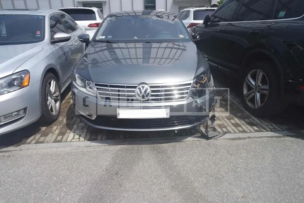 Photo 2 of 28: 2015 Volkswagen CC, VIN WVWZZZ3CZGE505802 — Korean insurance auction