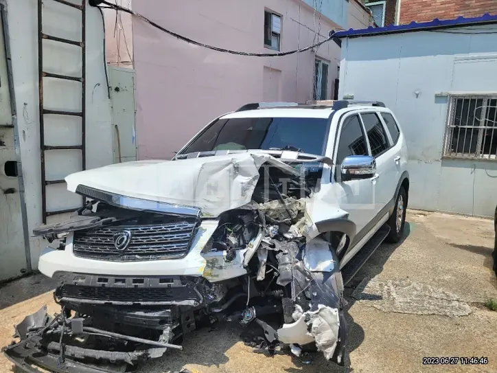 Photo 2 of 48: 2016 Kia Mojave 3.0, VIN KNAKN814DHA157389 — Korean insurance auction