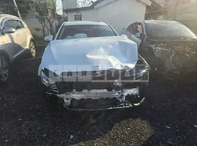 Photo 1 of 5: 2017 Mercedes-Benz E220 d 4Matic — Korean insurance auction