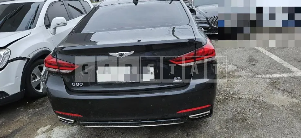 Photo 2 of 11: 2017 Genesis G80 3.3 — Korean insurance auction