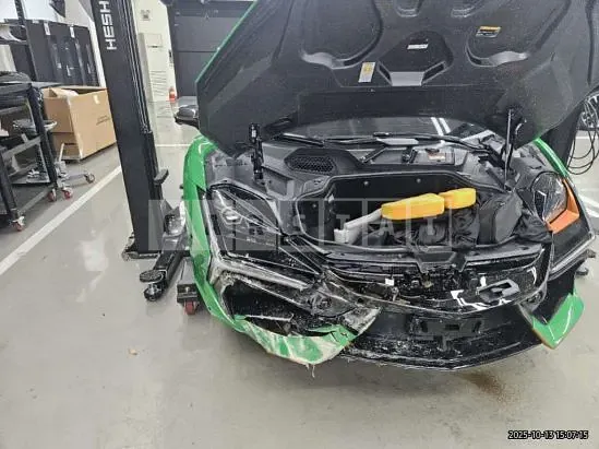 Photo 2 of 44: 2025 Lamborghini Revuelto — Korean insurance auction
