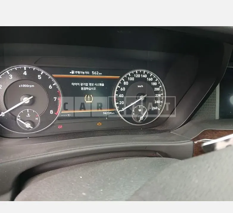 Photo 2 of 12: 2017 Genesis EQ900 — Korean insurance auction