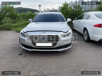 Photo 1 of 28: 2016 Hyundai Genesis EQ900, VIN KMHG541HDGU008792 — Korean insurance auction