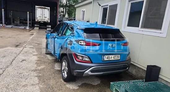 Photo 2 of 5: 2021 Hyundai Kona — Korean insurance auction