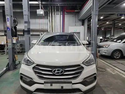 Photo 1 of 48: 2015 Hyundai Santa Fe 2.0, VIN KMHSW81UBGU611641 — Korean insurance auction