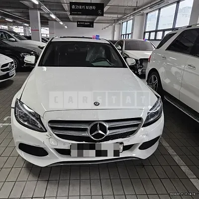 Photo 1 of 13: 2016 Mercedes-Benz C220 d 4Matic, VIN WDDWF0FB3GF349233 — Korean insurance auction