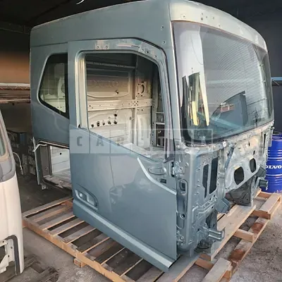 Photo 1 of 4: 2020 Volvo Fh Tractor — Korean insurance auction