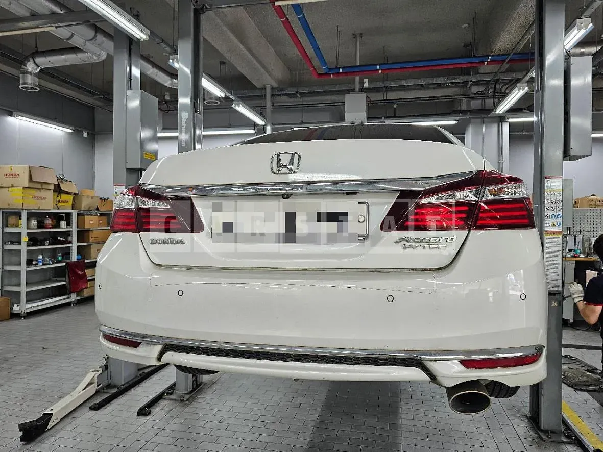 Photo 2 of 10: 2016 Honda Accord 2.4 — Korean insurance auction