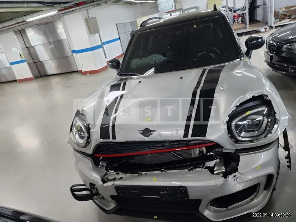 Photo 2 of 13: 2022 MINI John Cooper Works Countryman ALL4, VIN WMW31BS00N3N72336 — Korean insurance auction