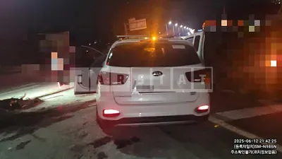 Photo 1 of 19: 2018 Kia Sorento 4WD — Korean insurance auction