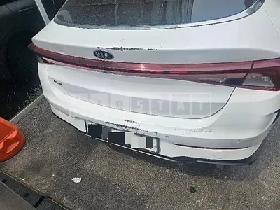 Photo 1 of 15: 2021 Kia K5 — Korean insurance auction