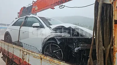 Photo 1 of 8: 2025 Hyundai IONIQ 5 — Korean insurance auction