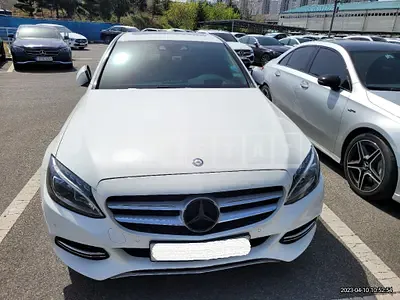 Photo 1 of 28: 2015 Mercedes-Benz C 200, VIN WDDWF4CBXFF046251 — Korean insurance auction