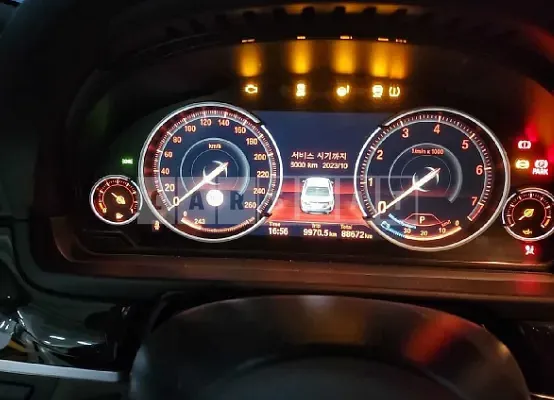 Photo 2 of 9: 2016 BMW 528i, VIN WBA5A5109GG602912 — Korean insurance auction