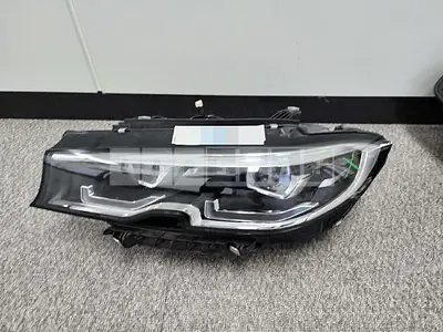 Photo 1 of 7: 2022 BMW 320i — Korean insurance auction