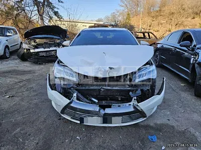 Photo 1 of 11: 2016 Toyota Camry Hybrid — Korean insurance auction