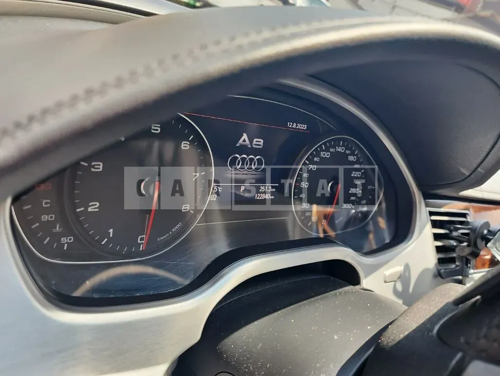 Photo 2 of 14: 2014 Audi A8 Lwb 4.0 TFSI quattro — Korean insurance auction