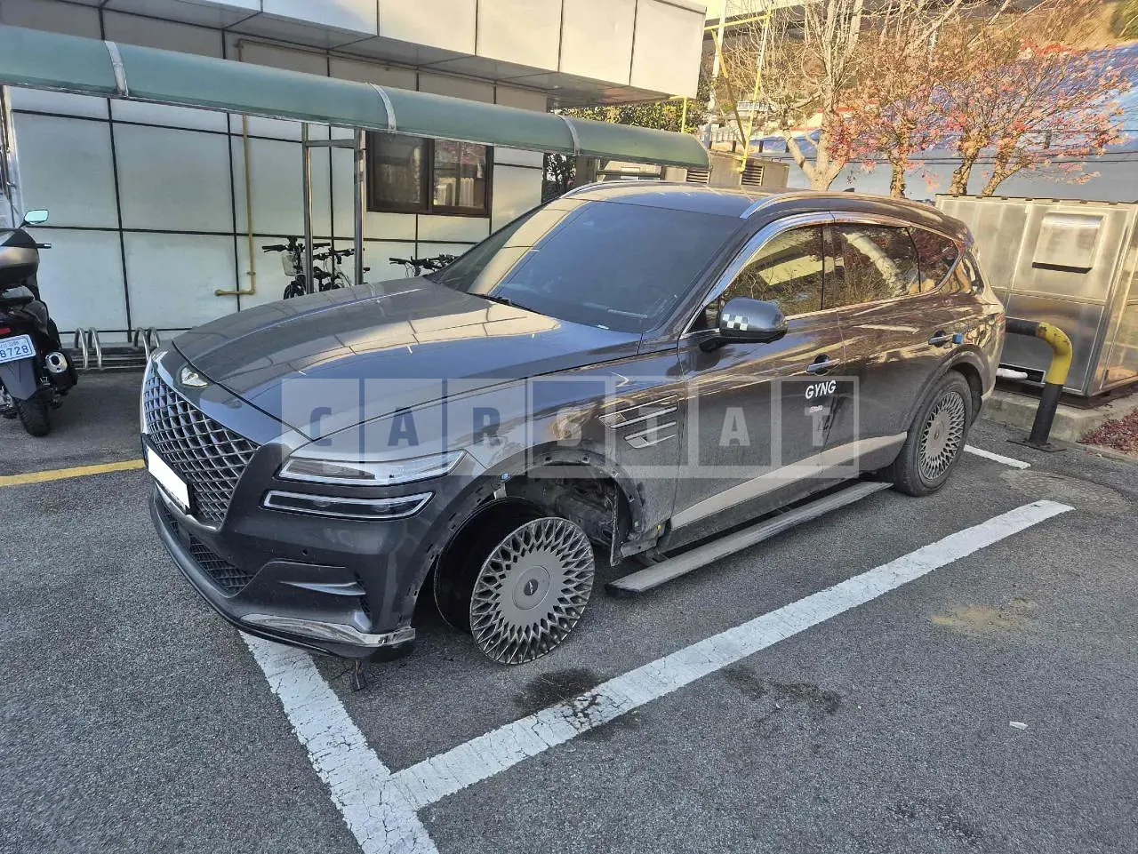 Photo 2 of 16: 2020 Genesis GV80, VIN KMTHC81CDLU007297 — Korean insurance auction