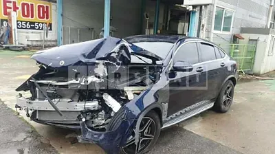 Photo 1 of 29: 2023 Mercedes-Benz GLC300 4Matic Coupe — Korean insurance auction