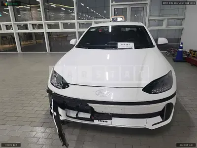 Photo 1 of 9: 2023 Hyundai IONIQ 6, VIN KMHM241AFPA061167 — Korean insurance auction