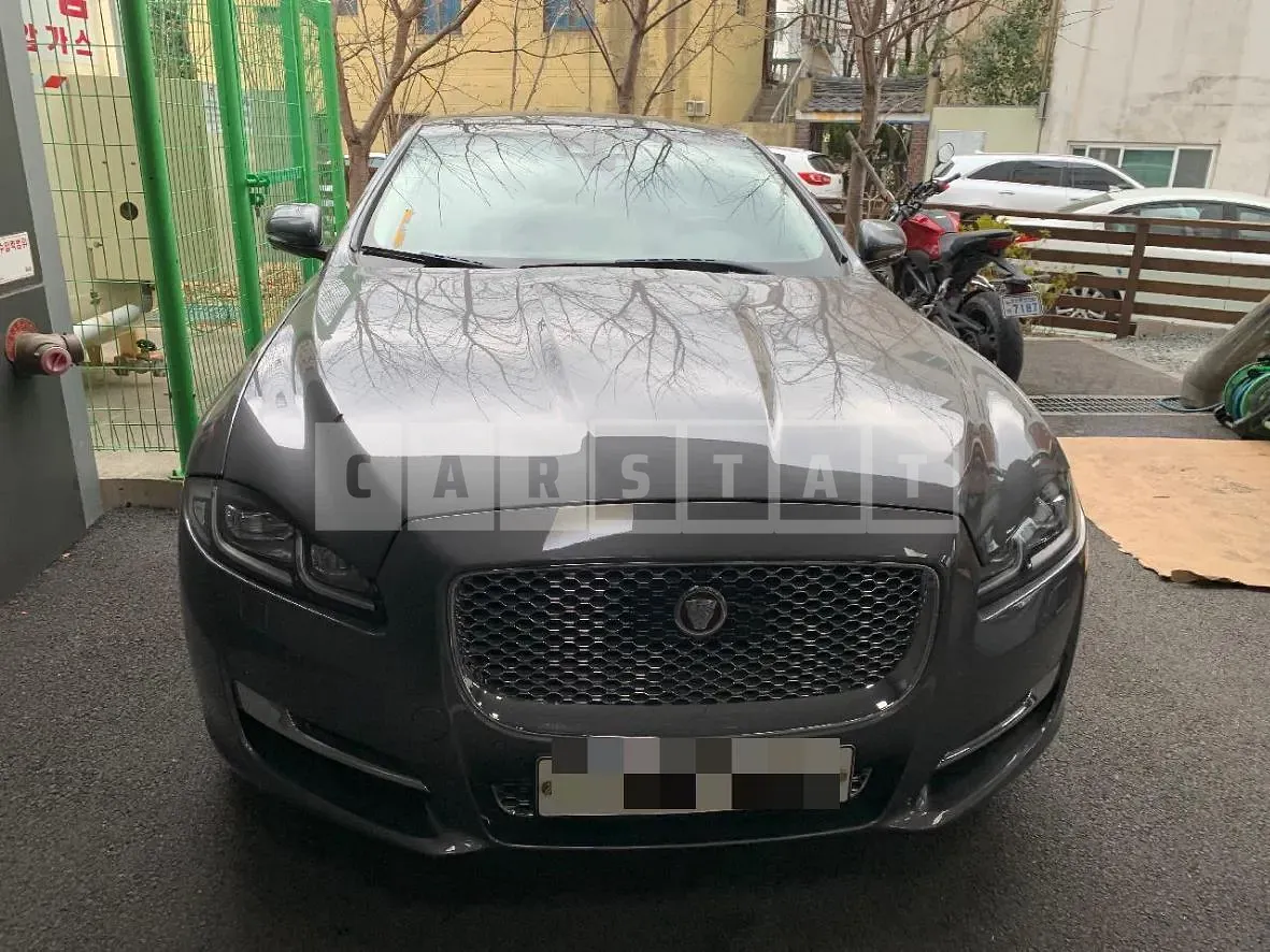 Photo 2 of 2: 2021 Jaguar (parts) XJ 3.0SC AWD Headlamp — Korean insurance auction