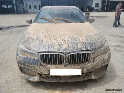 Photo 1 of 12: 2016 BMW 740d xDrive, VIN WBA7C6107GG581633 — Korean insurance auction