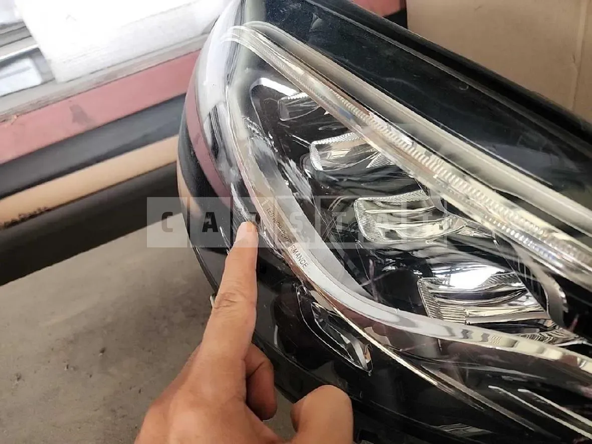Photo 3 of 3: 2019 Mercedes-Benz (parts) C220 d Light — Korean insurance auction