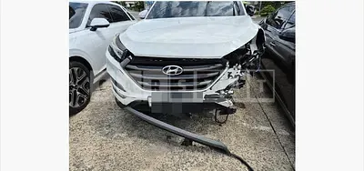 Photo 1 of 41: 2015 Hyundai Tucson — Korean insurance auction