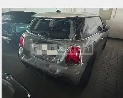 Photo 1 of 53: 2022 MINI Cooper — Korean insurance auction