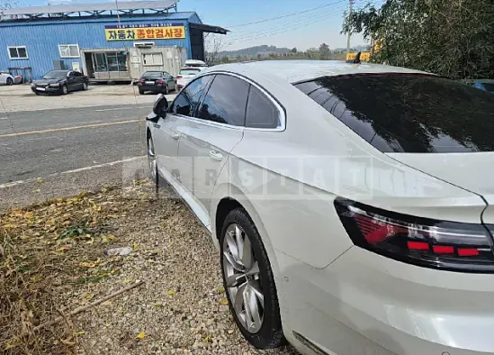 Photo 2 of 15: 2023 Volkswagen Arteon 2.0TDI — Korean insurance auction