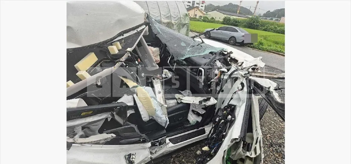 Photo 2 of 13: 2020 Kia Sorento — Korean insurance auction