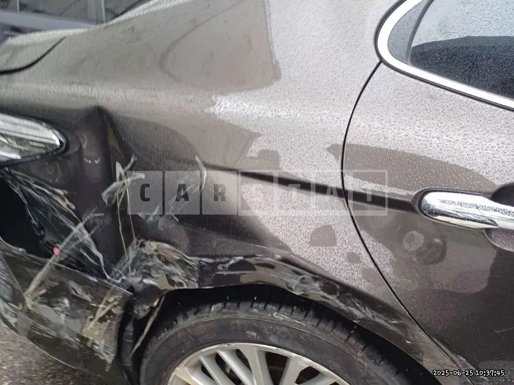 Photo 2 of 24: 2019 Toyota Camry — Korean insurance auction